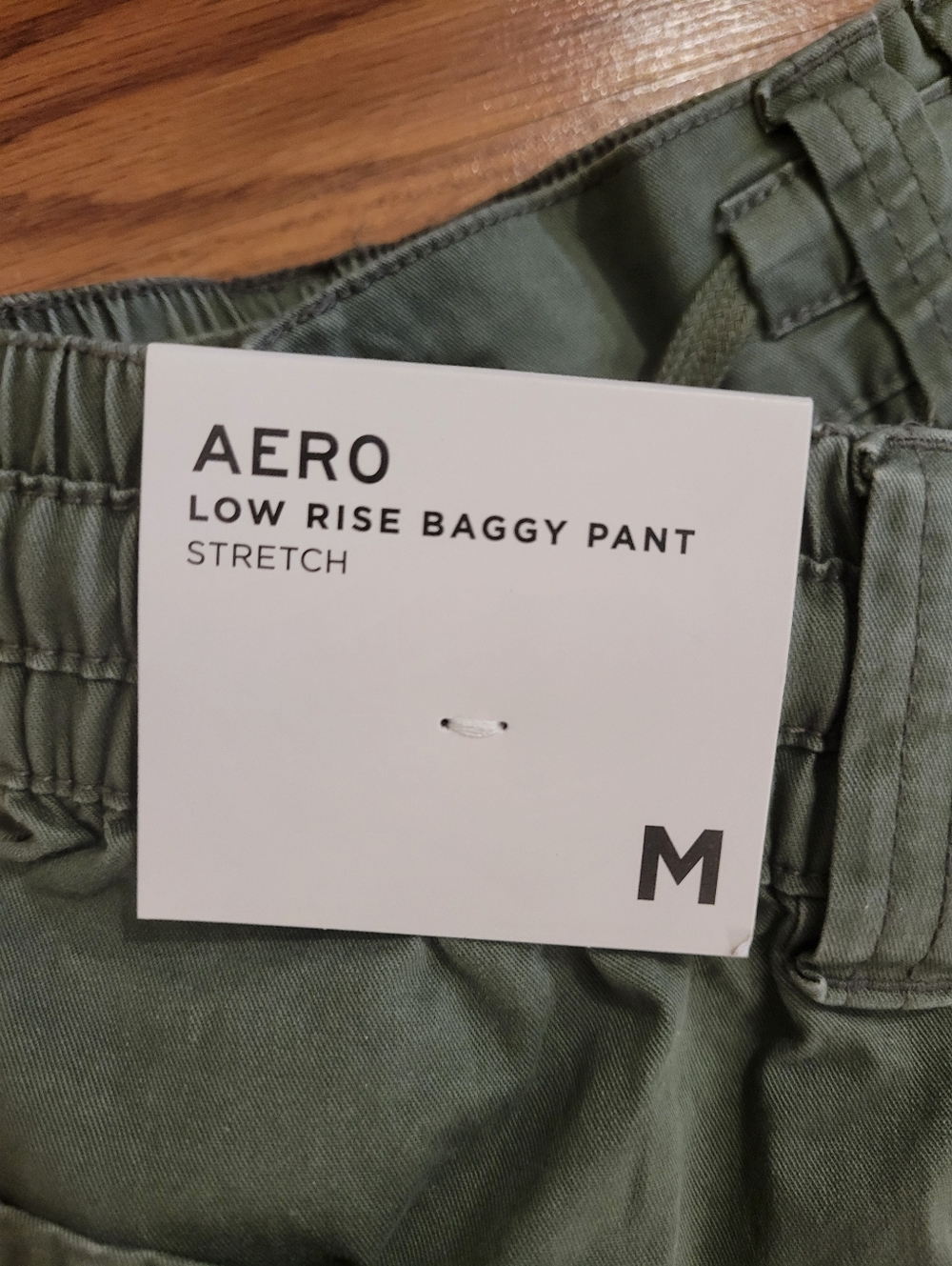 Women's Olive Green Low Rise Cargo Pants with Utility Pockets - Picture 2 of 11